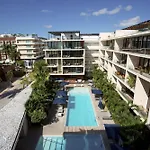 3 Br. Ocean Front Ph With Stunning Views
