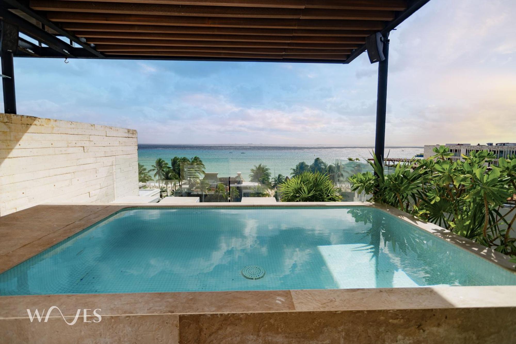 3 Br. Ocean Front Ph With Stunning Views Playa del Carmen
