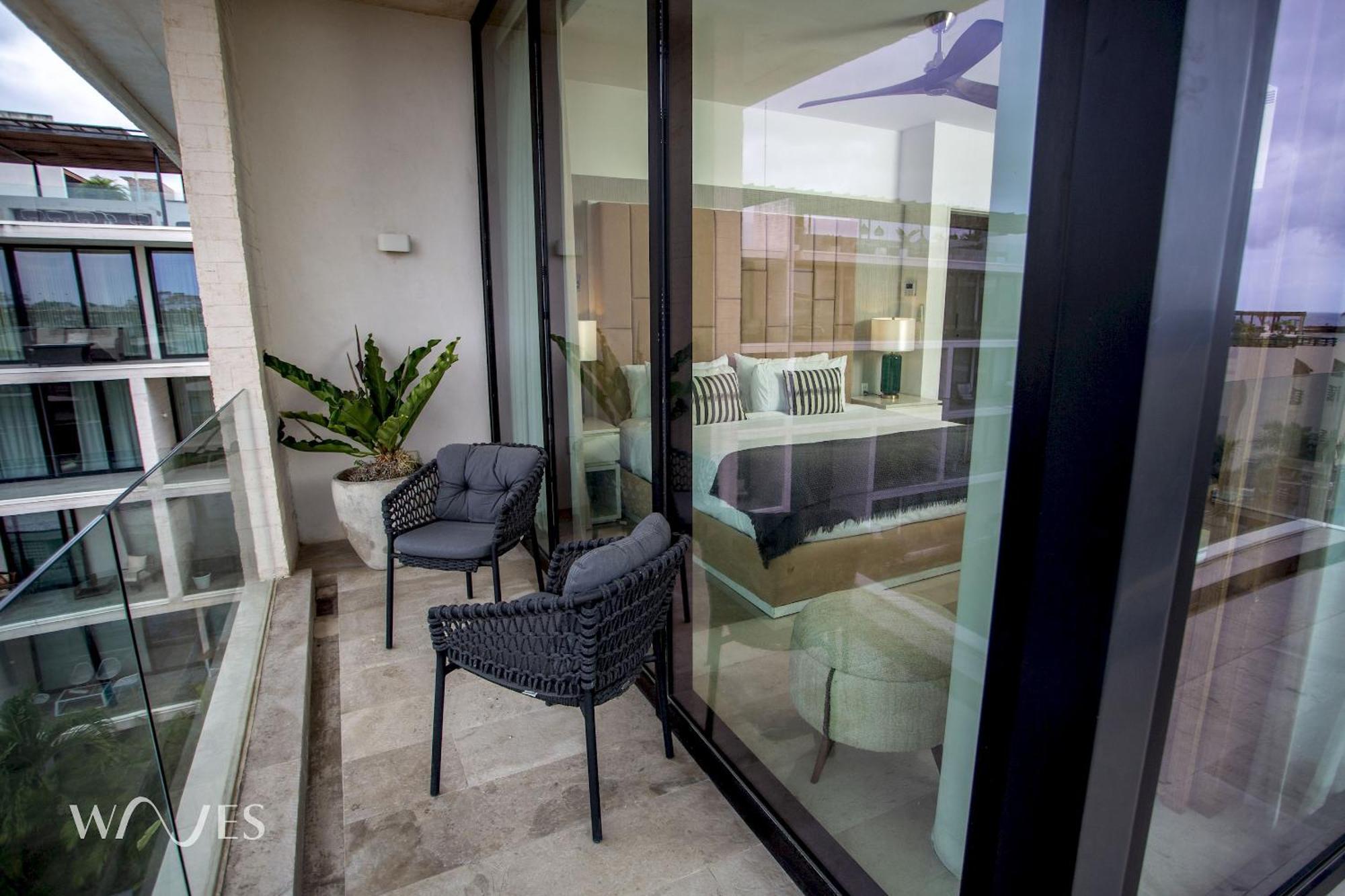 3 Br. Ocean Front Ph With Stunning Views * Playa del Carmen
